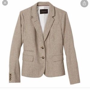 EUC Banana Republic tweed wool blend blazer!